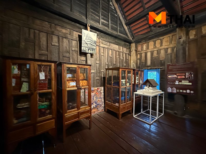 กุฏิแดง