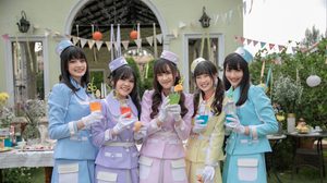 “ลาสต์ ไอดอล” ยูนิต “Hoshizora Sisters” ปล่อย MV เพลง “Shitsuren Kanpai…ชนแก้วกันให้กับวันที่เสียใจ” (ชิซึเรน คัมไป)