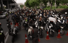 ส่งฟ้องผู้ขับขี่รถจักรยานยนต์ผิดกฎหมาย