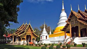 พระธาตุประจำปีเกิด ปีมะโรง หรือ ปีงูใหญ่