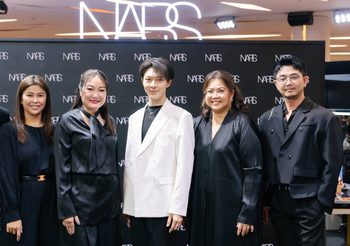 นุนิว ร่วมเปิดประสบการณ์ความงามบทใหม่กับ THE BEAUTY TRANSFORMED COLLECTION ที่งาน NARS THE HOT ESCAPE EVENT