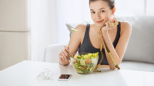 ลดน้ำหนัก เท่าไหร่ก็ไม่ผอม ลอง 10 วิธีนี้เปลี่ยนชีวิตให้เฮลธ์ตี้ได้ตลอดกาล