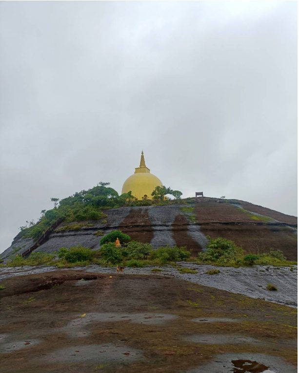 เจดีย์กองข้าวศรีบุญเนาว์