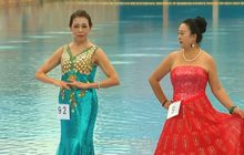 ผู้สูงอายุชาวจีนร่วมประกวดชุดว่ายน้ำ