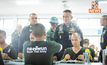 ผบ.ทบ. พบปะให้กำลังใจทหารใหม่ และร่วมรับประทานอาหารกลางวัน ณ ศูนย์การทหารม้า
