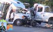 อุบัติเหตุรถบัสโดยสารชนรถยนต์ในสหรัฐฯ ดับ 13