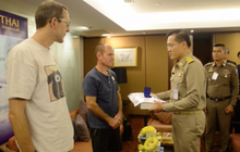 ไทยส่ง 2 นักดำน้ำถ้ำชาวอังกฤษกลับประเทศ