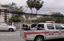 ตร.พัทยา จับจริงฝ่า พรก.ฉุกเฉิน ออกมาวิ่ง-ลงเล่นน้ำ