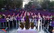 ชาวไทย – ลาว ร่วมนมัสการพระมงคลมิ่งเมือง