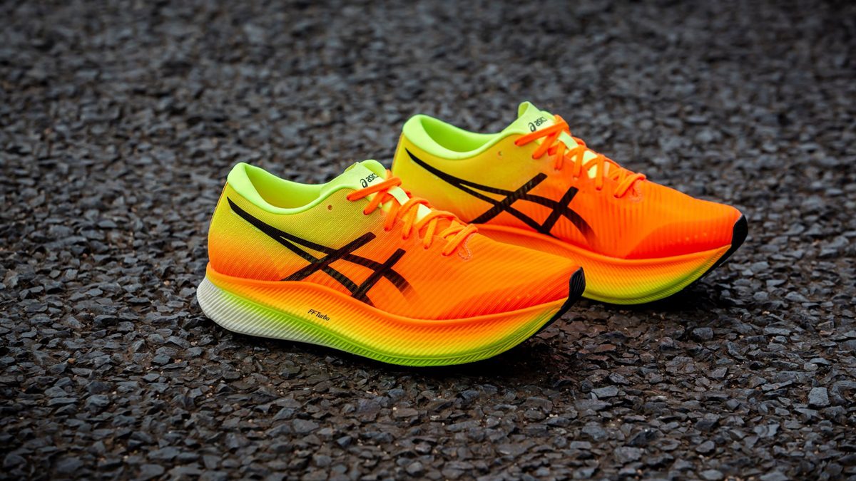 ASICS เผยโฉมสีใหม่ล่าสุด รองเท้าวิ่ง สายสปีดสุดฮอต สีสันสุดจี๊ด Shocking Orange/Black