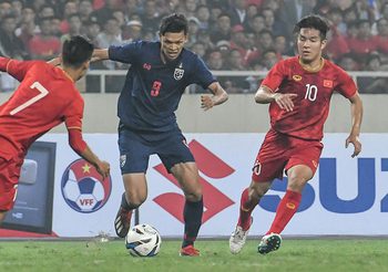 ผลบอล : ศุภชัยแดง! ดาวทอง ไล่อัด ช้างศึก ยู-23 10 คน ยับเยิน 4-0