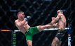 “ดู เพลสซิส” ต้อนแต้มกระชากแชมป์จาก “สตริคแลนด์” ศึก UFC 297