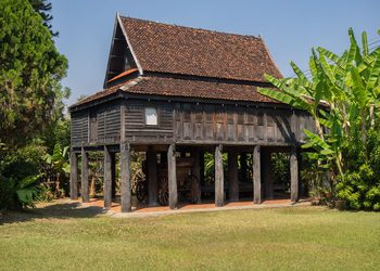 27 ความเชื่อข้อห้ามตามตำราในการปลูก บ้านทรงไทย