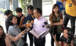 ​’บรรยิน-พริตตี้’เลื่อนรับทราบข้อหาฟอกเงินโอนหุ้น ‘เสี่ยชูวงษ์’