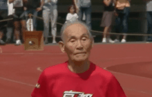 คุณทวดวัย 105 ปี ทำสถิติวิ่งเร็วสุด