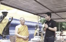 หนึ่งเดียวในโลก พระสังกัจจายน์ใส่หมวก