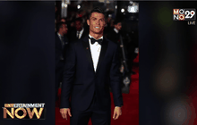 “คริสเตียโน โรนัลโด” เชิดฉายบนพรมแดงคืนเปิดตัวสารคดี Ronaldo