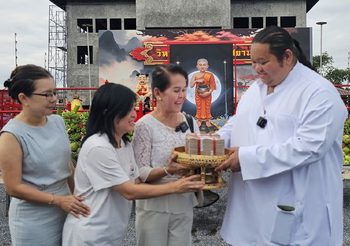 เคล็ดเหมาซานให้โชค 30 ล้าน! ปาฏิหาริย์วันเพ็ญพุธ ฉลองวันสร้างพระอุปคุต มันตระสยาม อานิสงส์แห่งศรัทธา ปาฏิหาริย์แห่งบุญใหญ่ 30 ล้านบาท