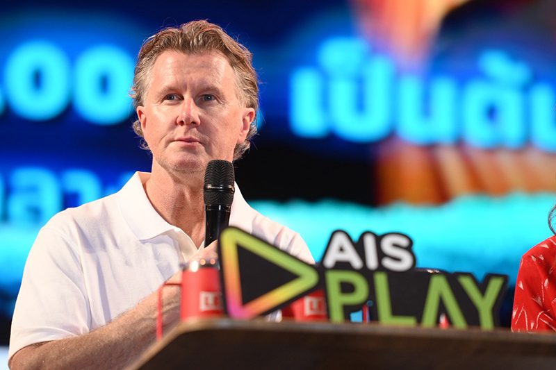 สตีฟ แม็คมานามาน