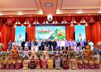 “รมว.ซาบีดา” เปิดเวทีวัฒนธรรมสร้างสรรค์สัญจรปี 4 ชูแนวคิด “Culture’s Future is Now : พลังวัฒนธรรมสร้างอนาคต” เปิดพื้นที่สร้างสรรค์ให้คนรุ่นใหม่