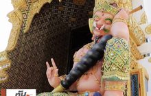 ฮือฮา! รูปปั้นยักษ์สวมคอนเวิร์ส – ส่ง “ไอเลิฟยู”