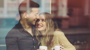 รู้ทันผู้ชาย 4 สัญญาณ ชี้ชัด…คืนนี้(เรา)ไม่รอดแน่!