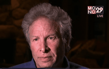 พ่อนักข่าวหญิงที่ถูกยิงเสียชีวิตระบุจะต่อสู้กับความรุนแรงการใช้ปืน