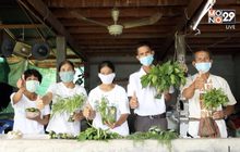 พช.ชาวอุบลร่วมใจ ปลูกผักสวนครัว รั้วกินได้