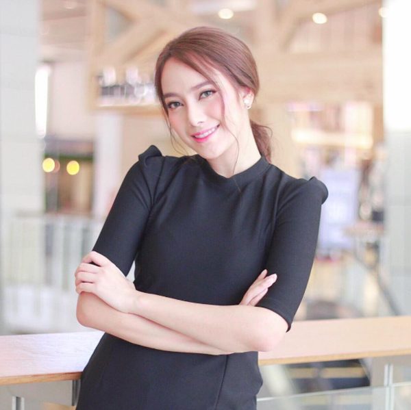 เปรี้ยว ทัศนียา การสมนุช เปรี้ยว ทัศนียา การสมนุช