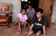 สุดเวทนา 3 พี่น้อง พิการป่วยโรคโปลิโอ