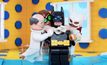 LEGO Batman Movie เจอดราม่า ยัดความคิดสนับสนุนเพศทางเลือกกับเด็ก
