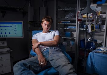 RUEL เปิดตัวยุคใหม่ของเขา กับซิงเกิลติดหู “I CAN DIE NOW”