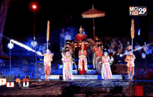 งานประเพณีลอยกระทง เผาเทียน เล่นไฟ จ.สุโขทัย