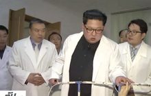 คิม จอง อึน เยี่ยมนักท่องเที่ยวจีน หลังอุบัติเหตุตาย 36