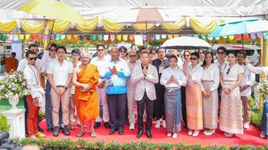 เหล่าดาราดังสายมู-เซียนพระชื่อดัง รวมตัวเป็นประวัติการณ์ พร้อมใจกันลงใต้ร่วมพิธีสุดขลังพลีมวลสารศักดิ์สิทธิ์วัตถุมงคลรุ่นเหนือเมฆ